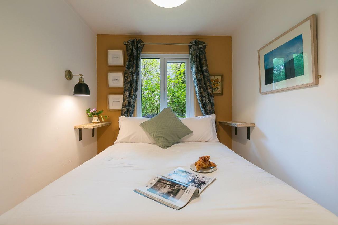 Cosy Woodland Home Uny Lelant Екстер'єр фото